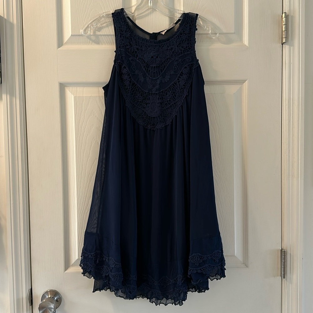 Altar’d State navy blue sleeveless dress (XS).